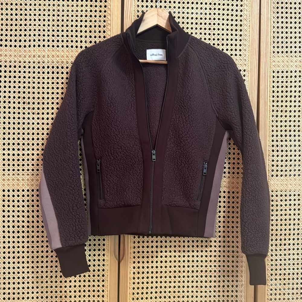 Wilfred Free Mock Neck Zip Up